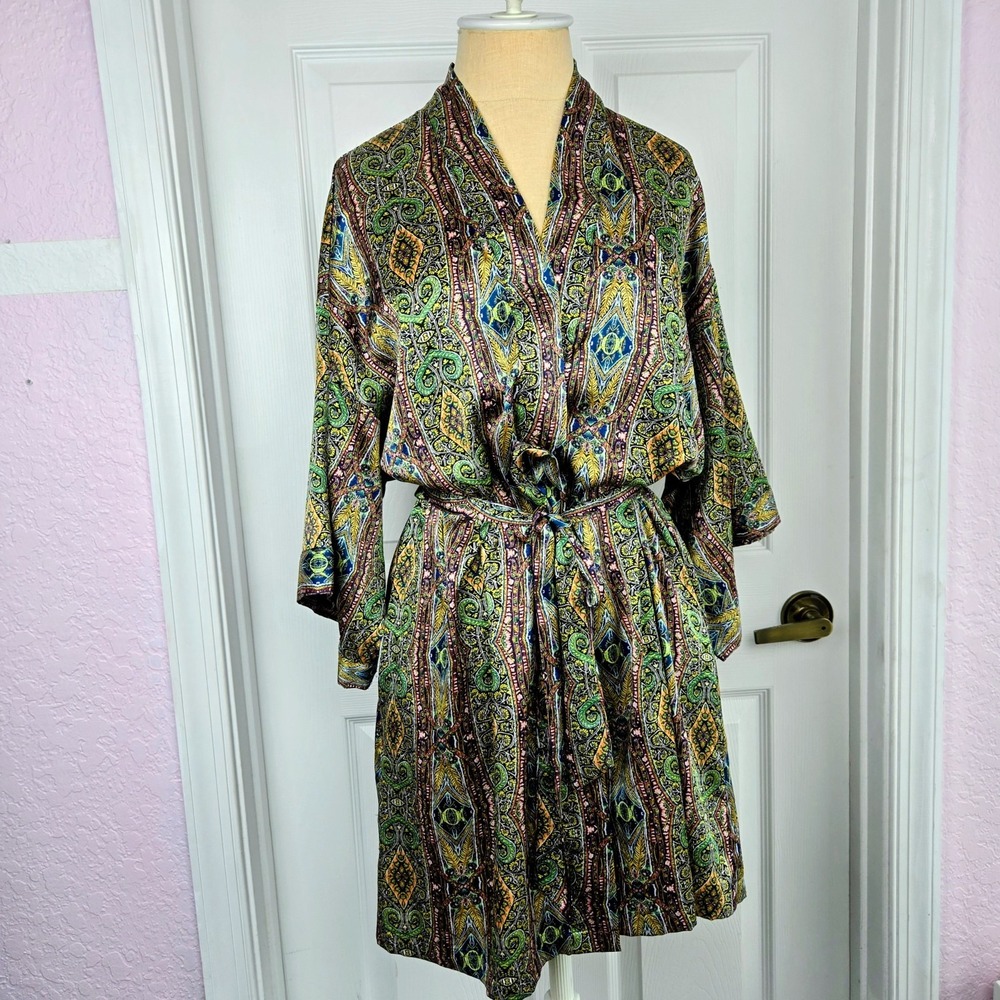 Victoria's Secret Satin Paisley Kimono Robe Size XS Pockets Multicolor Lingerie‎